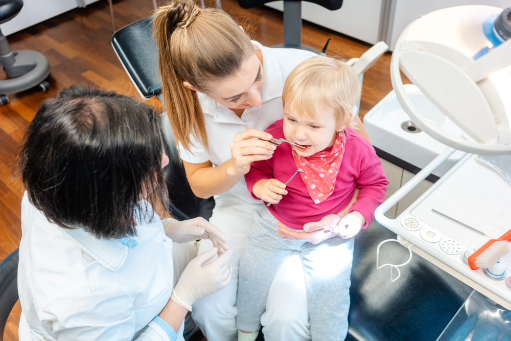 kids dental exam